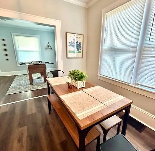Downtown Charm, 3 Bdr, Near Rest And Bars * Winston-Salem
